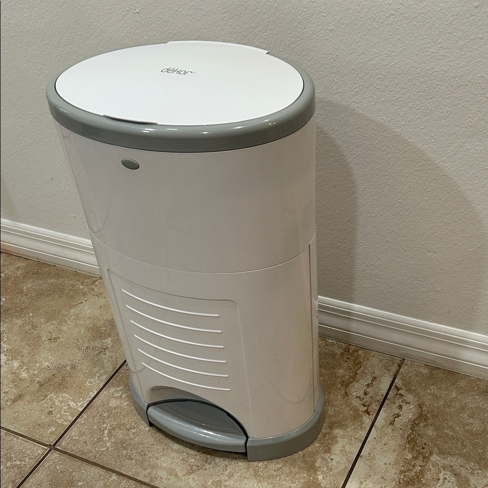 White and Gray Diaper Pail